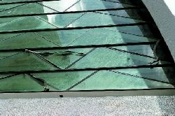 aislante roto del auditorio