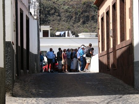 Turistas en Agulo