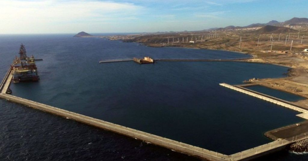 Puerto de Granadilla vacío