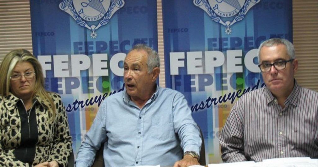 Óscar Izquierdo y Antonio Plasencia representando a Fepeco